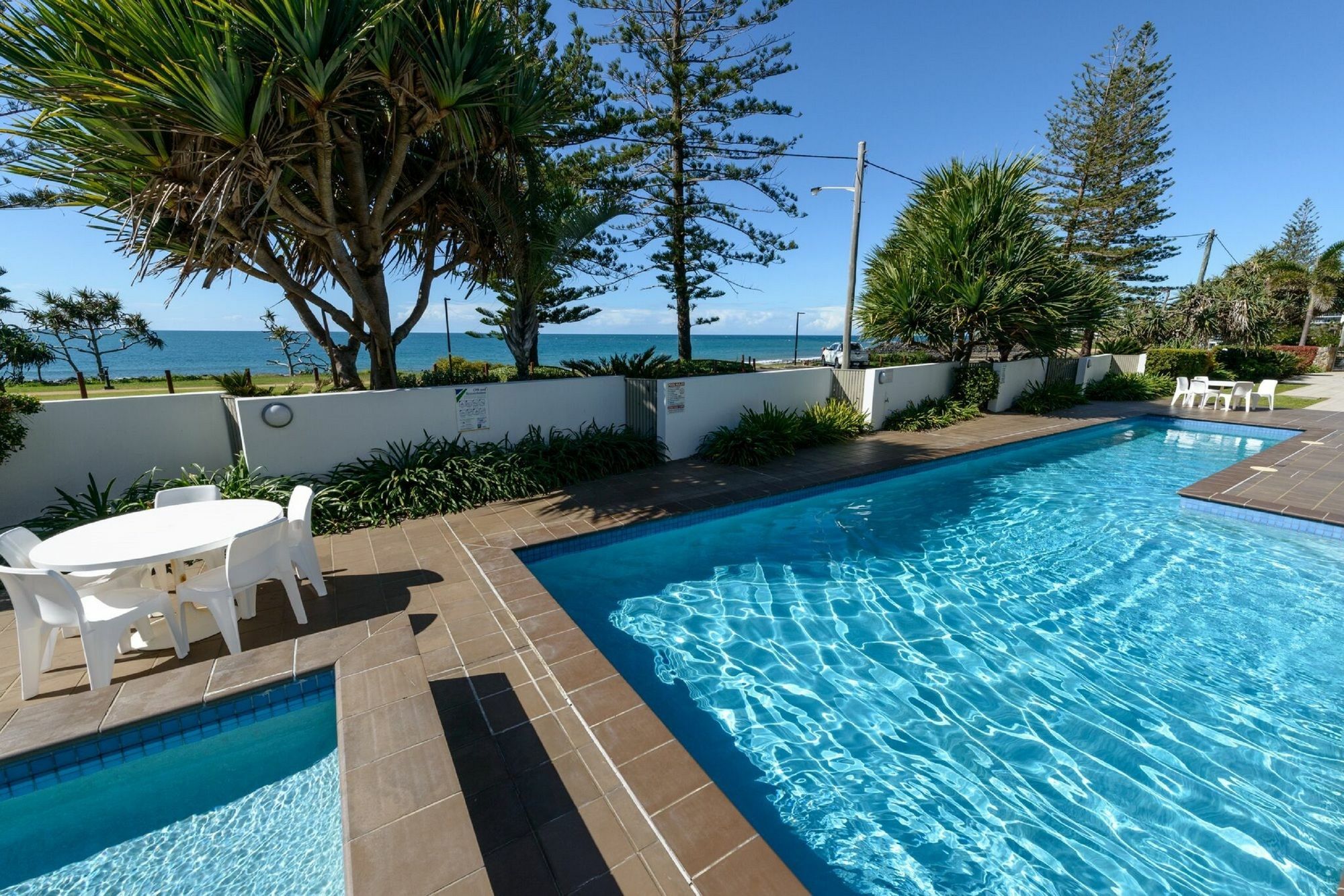 C Bargara Resort Экстерьер фото